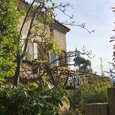 La Belle Etoile Chambres Roaix エクステリア 写真