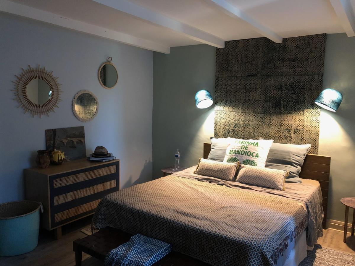 La Belle Etoile Chambres Roaix エクステリア 写真