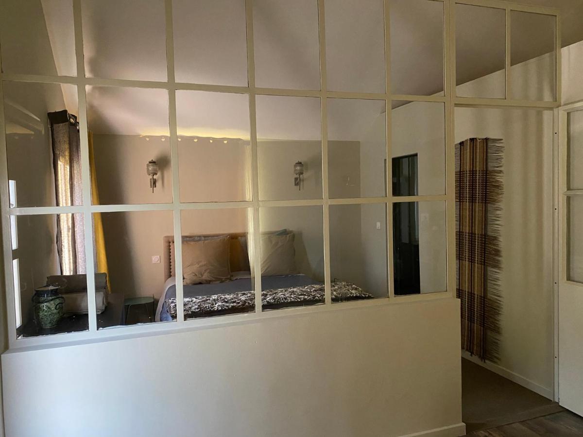 La Belle Etoile Chambres Roaix エクステリア 写真